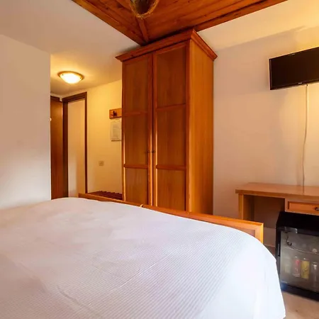 Miravalle Supersport Hotel