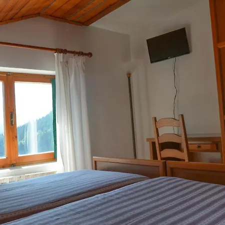 Otel Miravalle Forni Avoltri