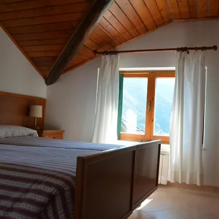 Miravalle 酒店 福尔尼阿沃尔特里